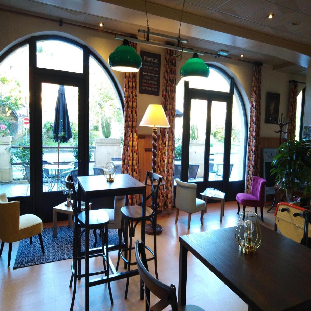 Hotel Du Pont Et Restaurant A Groléjac 외부 사진
