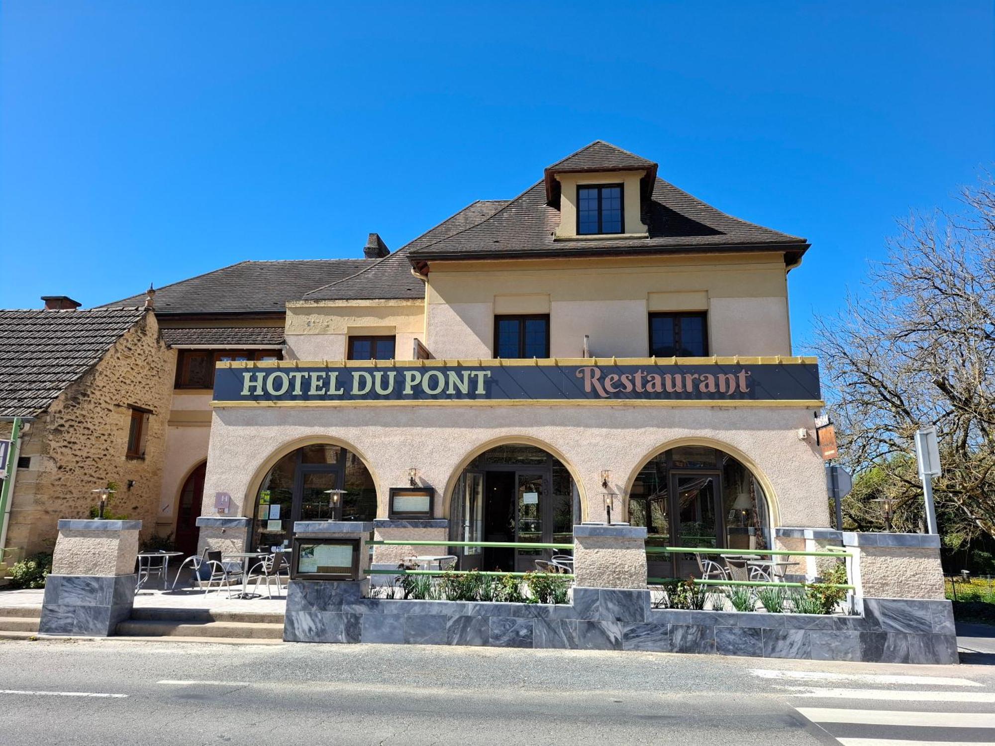Hotel Du Pont Et Restaurant A Groléjac 외부 사진